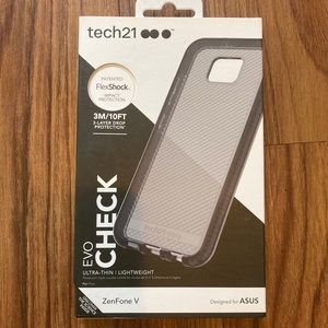 Tech21 FlexShock phone case for Asus